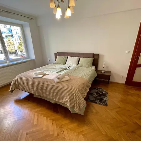 Tabakova, Centre With Flexible Checkin Apartamento *